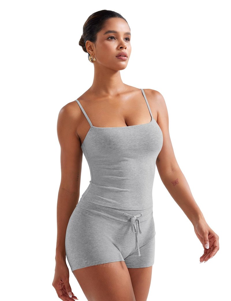 YEOREO Womens 2 Piece Lounge Sets Tank Tops Cami Shorts Matching Sets Summer Outfits Elastic Waist Built-in Bra Baby Pink M