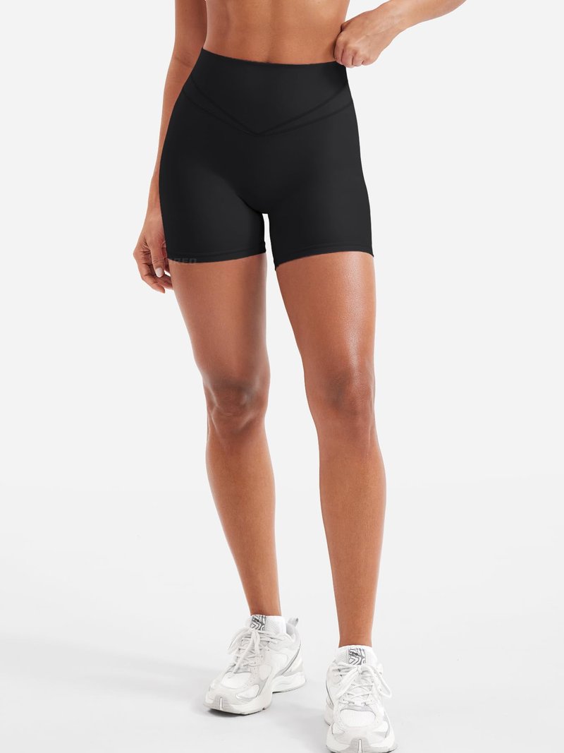 YEOREO Women Workout Yoga Shorts 4.5" No Front Seam Hidden Scrunch Almiy High Rise Buttery Biker Shorts Black S