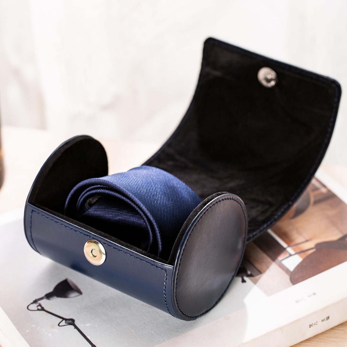 Tie Box for Men 's PU Ties case Necktie Organize Cylinder Leather Men’s Storage Portable Tie Roll for Travel Business Gifts (Dark Blue)