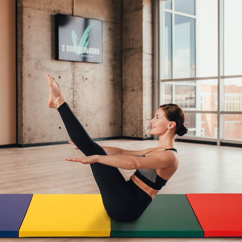 Gymnastics Tumbling Mats Portable Gymnastics Mat 4 Folding Tumbling Mat 4'x8'x2"Thick Yoga Mat Exercise Mat with Carrying Handles for home Workout outdoor Yoga Gymnastic