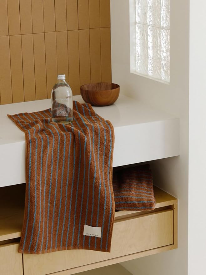 WENSHUO Fluffy Caramel-Striped Pure Cotton Hand Towel, 100% Combed Cotton