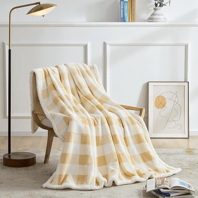 Touchat Sherpa Buffalo Plaid Twin Blanket 60" X 70", Fuzzy Fluffy Soft Cozy Throw Blanket, Fleece Flannel Plush Microfiber Blanket for Couch Bed Sofa(Beige)