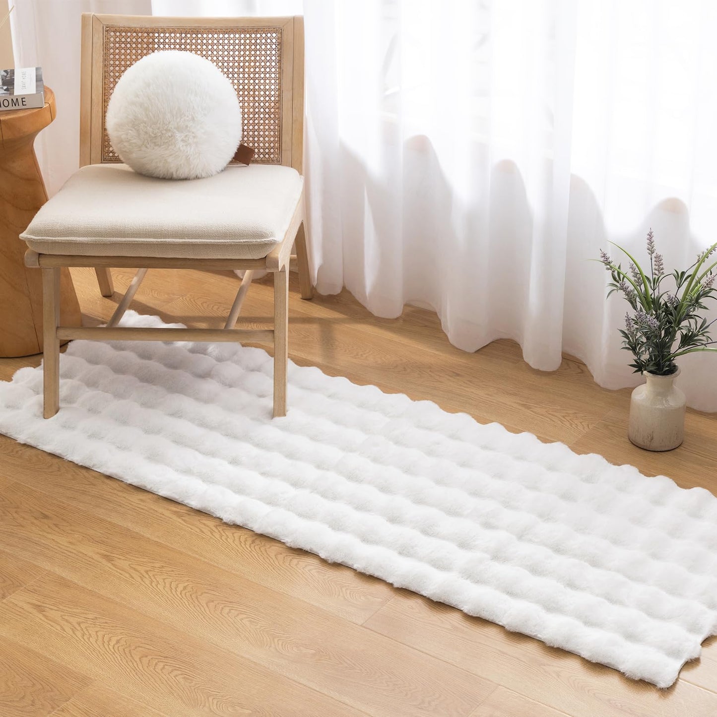 Ashler Faux Rabbit Fur Rug, White 2x6 FT Fluffy Soft Runner Area Rugs, Rectangle Fuzzy Carpet for Living Room, Bedroom, Machine Washable - 3D Bubble Mat