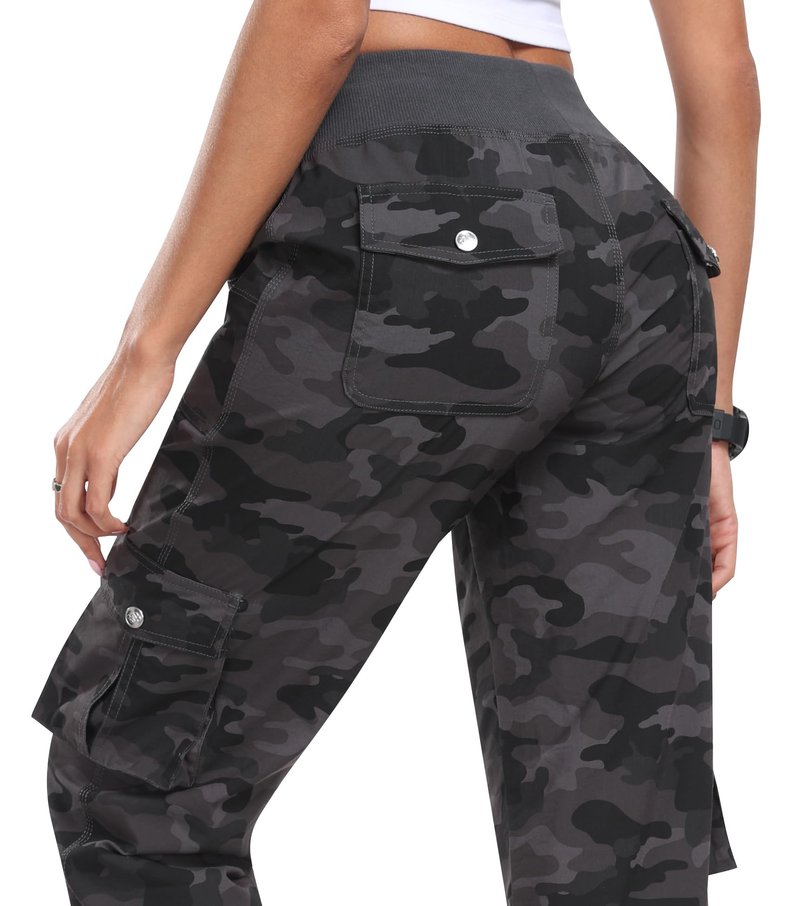 MoFiz Womens Capris with Pockets Loose Fit Casual Capri Pants Dressy Lightweight Ladies Baggy Cargo Pants for Hiking Camo Gray S