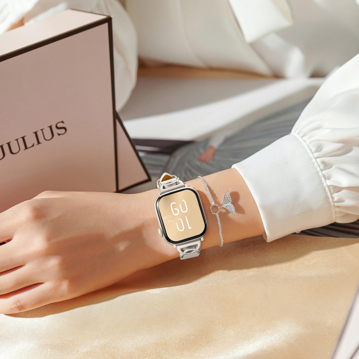 DaQin Slim Leather Band Compatible with Apple Watch Band for Women 40mm 38mm 41mm 42mm, Dressy Leather Strap with Designer DC-shaped Buckle for iWatch Bands Series 11 10 9 8 7 6 5 4 3 2 1 SE,Starlight