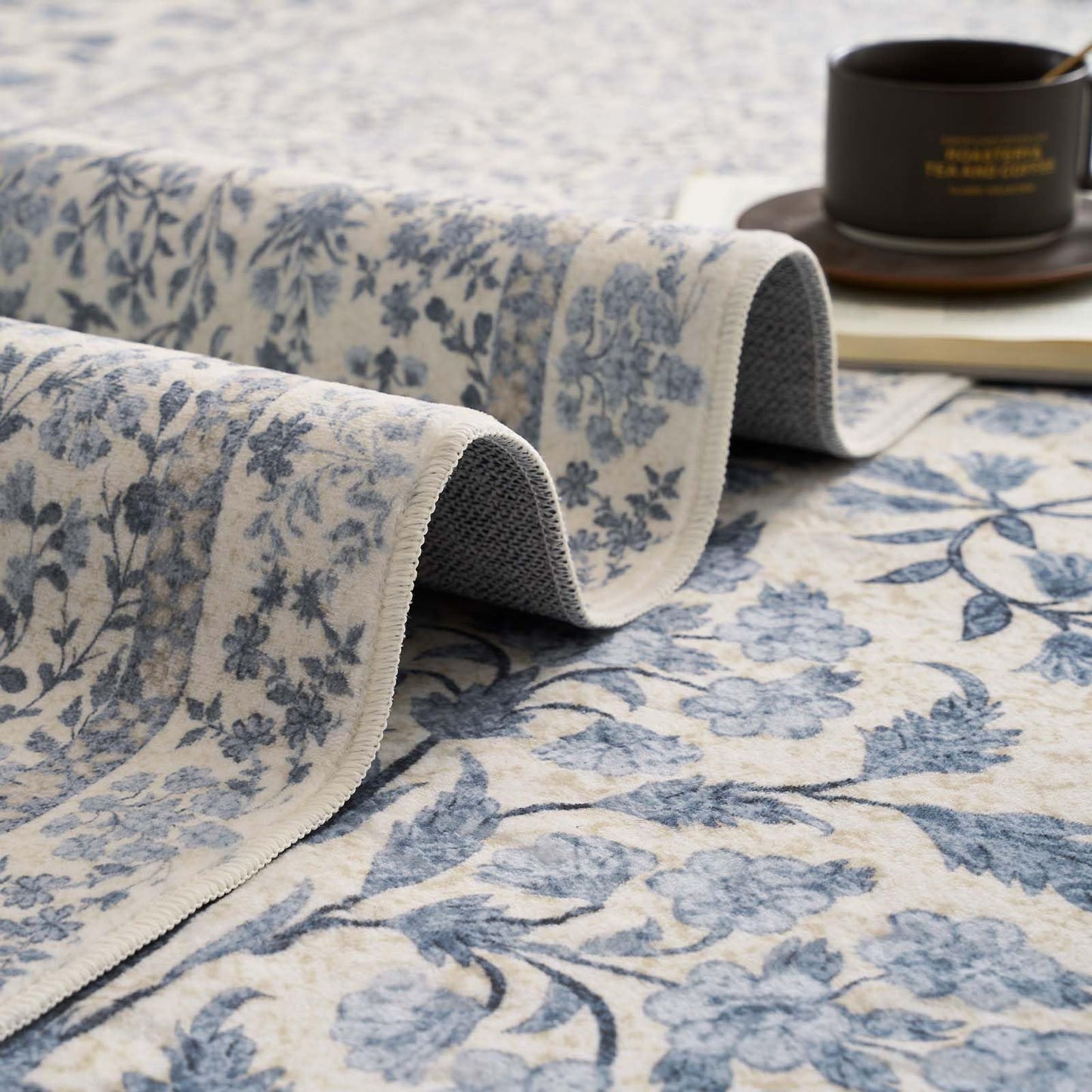 jinchan Zenith Floral 3x5 Area Rug Machine Washable Soft Low-Pile Non-Slip Vintage Botanical Aesthetic Throw Carpet for Entryway Bedroom Kitchen Living Room Nursery Blue/Cream