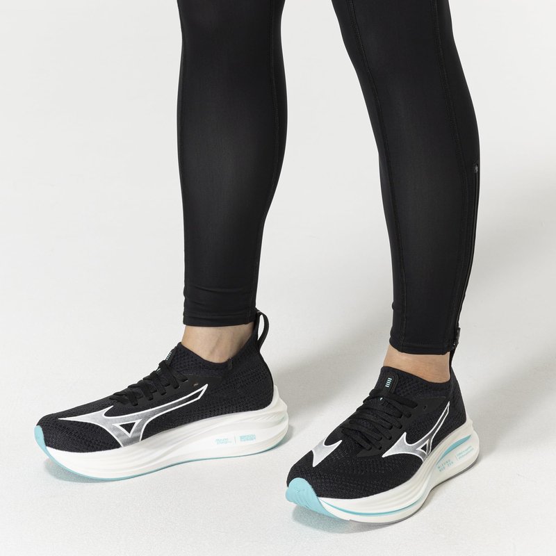 Mizuno Women's Neo Zen Running Shoe | Max Cushioned Lightweight Speed Trainer | US Womens 8.5