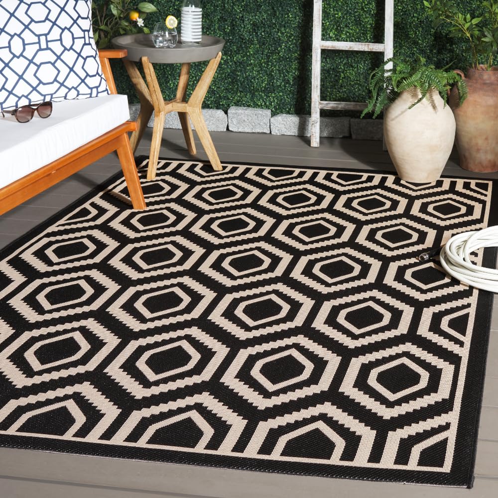 SAFAVIEH Washable Rug Outdoor Courtyard Collection - 4' x 5'7", Black & Beige, Non-Shedding & Easy Cleaning, Ideal for Patio, Backyard, Mudroom (CY6902-266)