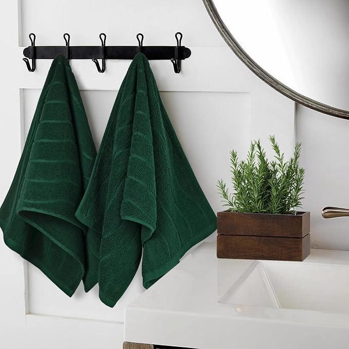 Jacquotha 2-Piece Hand Towels Set in Forest Green, Wavy Striped Jacquard Towels
