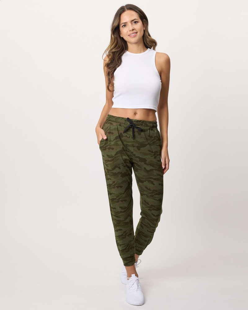 Real Essentials 3 Pack: Women's Lounge Joggers Sweatpants with Pockets Yoga Running Athletic Workout, Set 4, M, Pack of 3