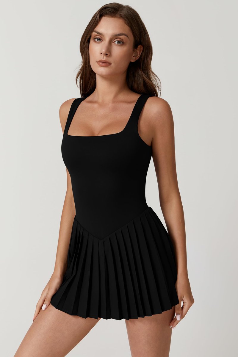 QINSEN Pleated Workout Dress with Built in Shorts Square Neck Sleeveless No Bra Summer Athletic Dress Black M