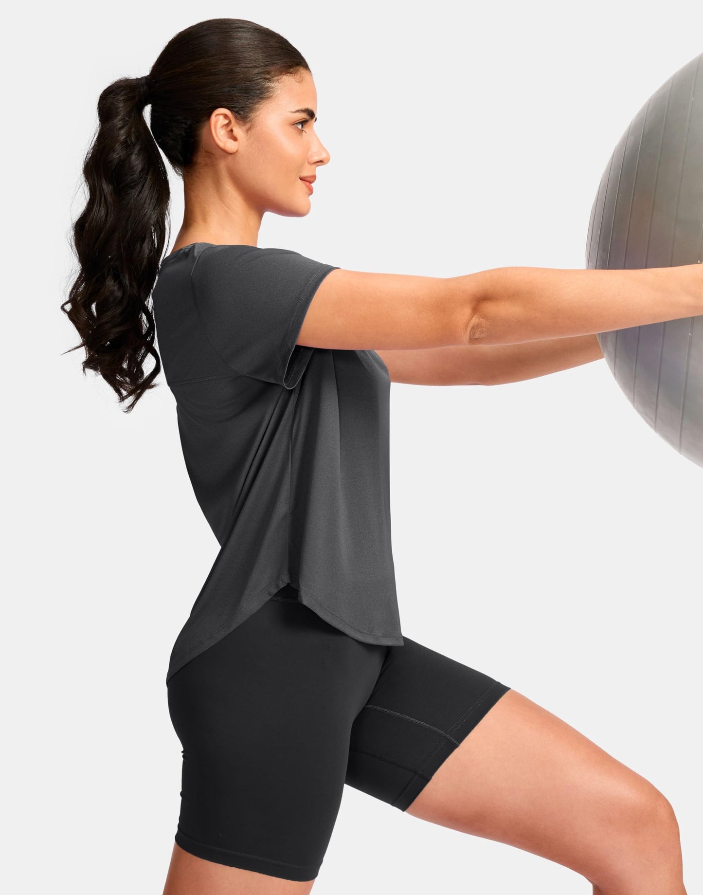G Gradual Women's Workout Tops Short Sleeve Lightweight Athletic Yoga Running Shirts Loose Fit Quick Dry Gym T-Shirts(Heather Dark Grey,L)