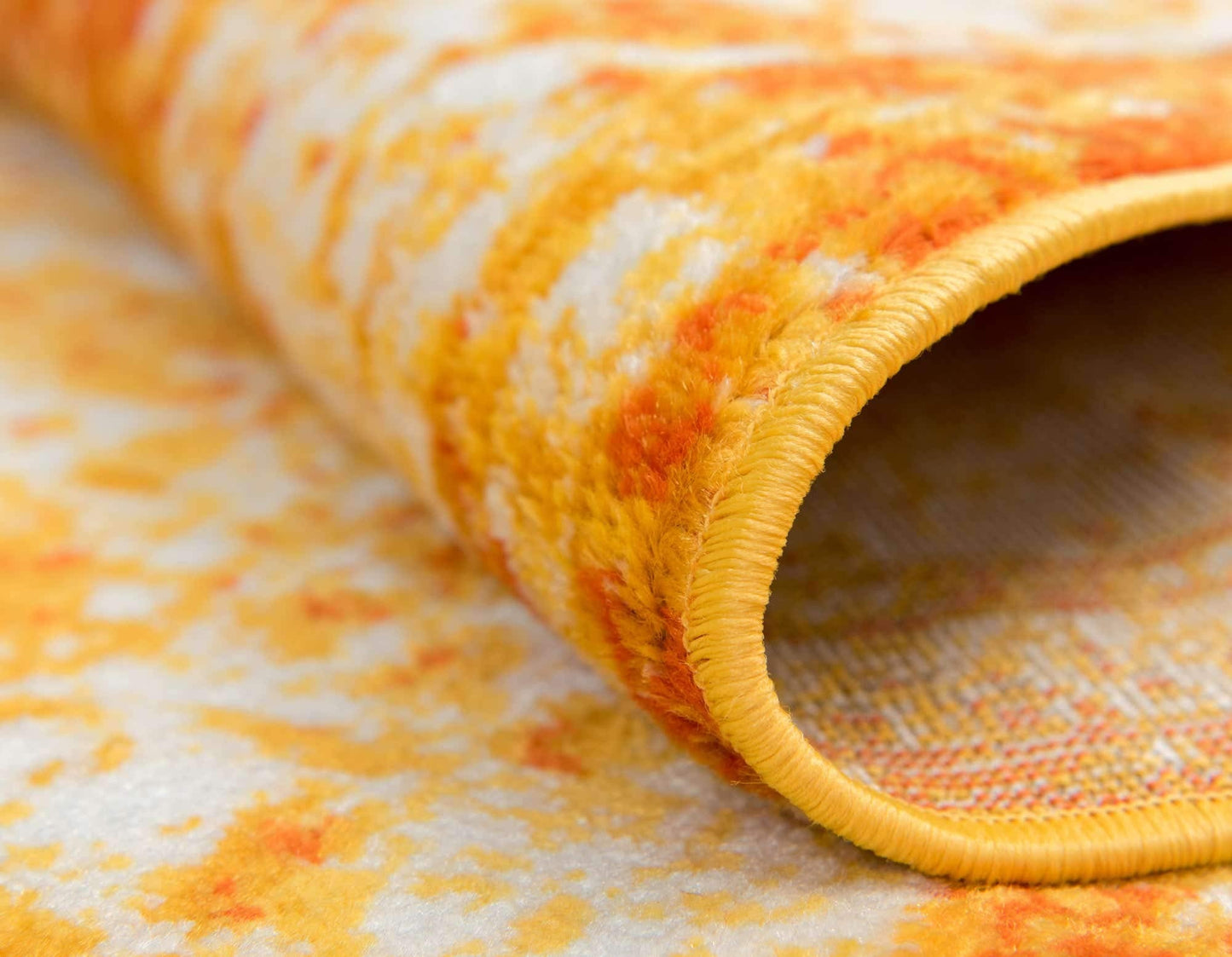 Unique Loom Sofia Collection Area Rug - Salle Garnier (4' 1" x 6' 1" Rectangle, Orange/ Yellow)