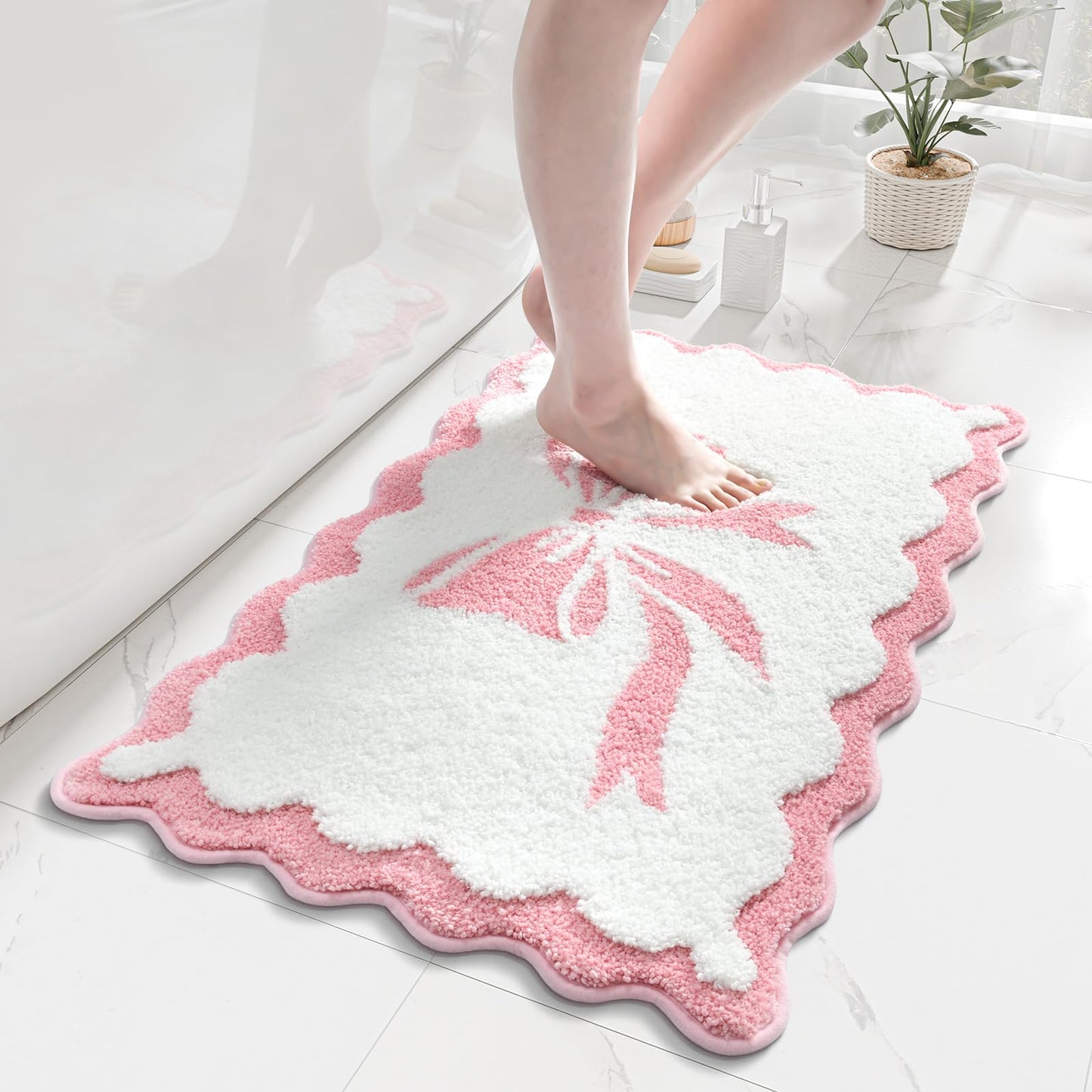 Anybar Bow Bath Mat Pink White Bathroom Rug Cute Scalloped Rugs Non Slip Floor Carpet Microfiber Bathmat Soft Super Absorbent Machine Washable Bathmat for Shower Scallop Bathroom Mats（20x32 inch）