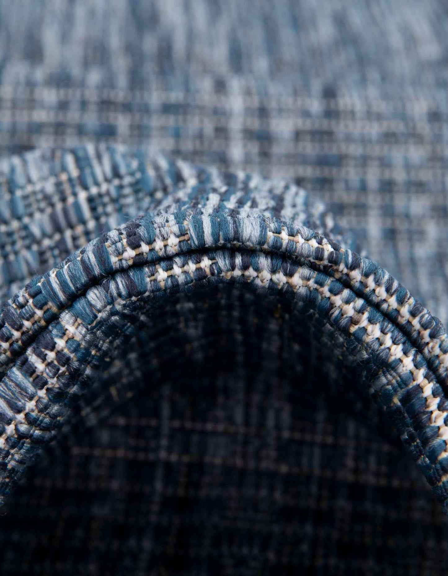Unique Loom Outdoor Solid Collection Area Rug (2' 7" x 10' Runner Blue/Navy Blue)