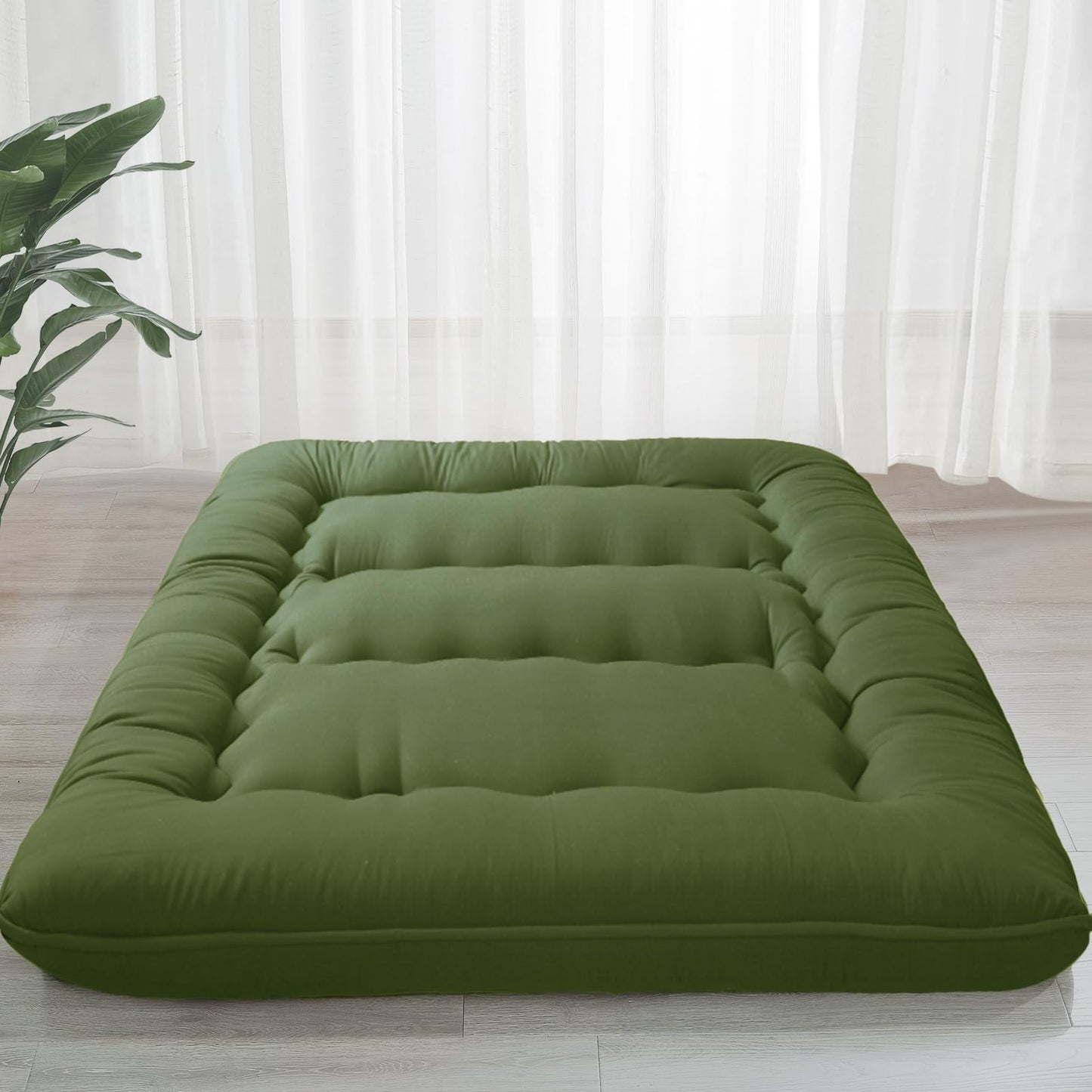 MAXYOYO 6" Extra Thick Japanese Floor Mattress Futon Mattress, Foldable Tatami Pad for Adults, Roll Up Floor Mat for Living Room Guest Room RV, Green, Queen