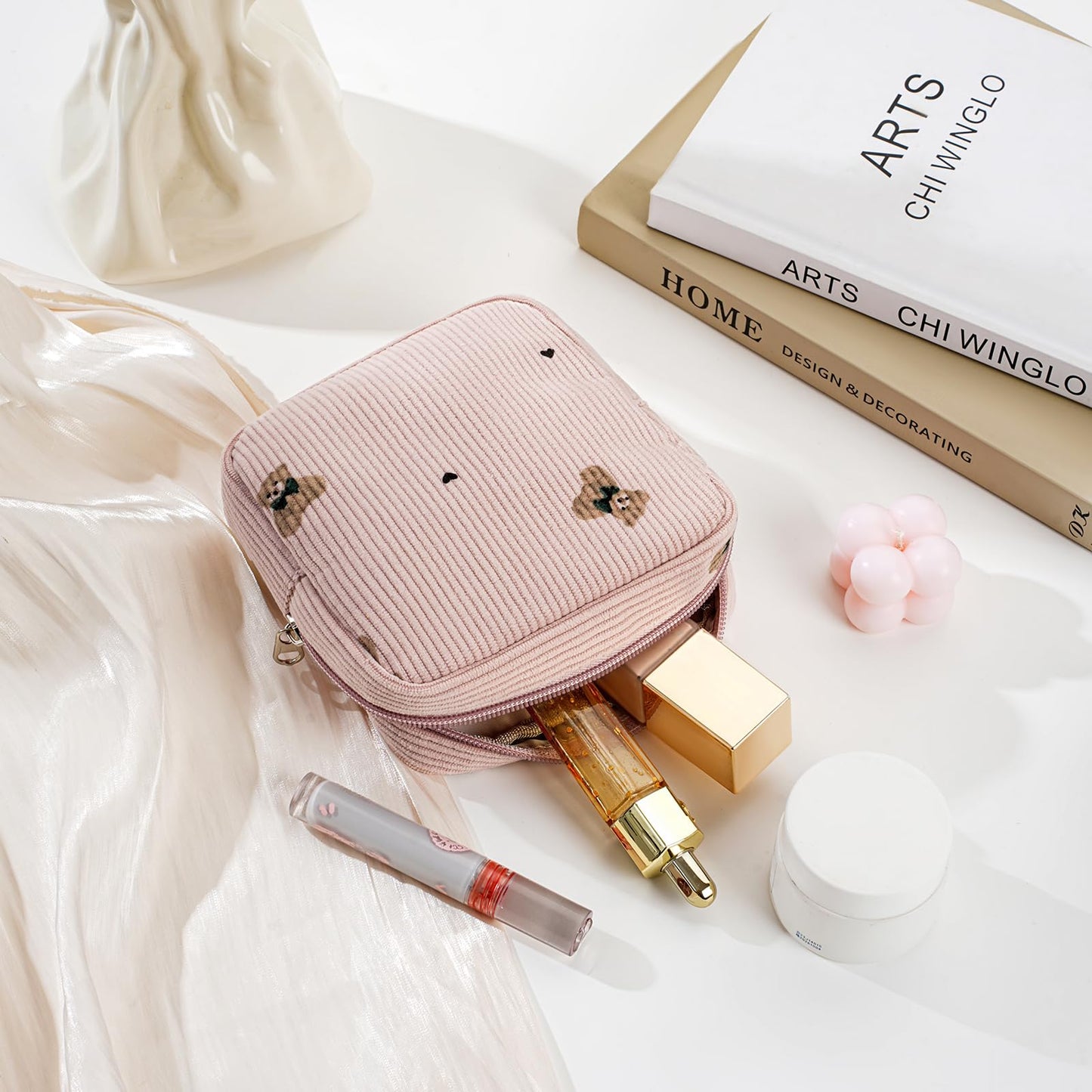 Cute Small Corduroy Zipper Makeup Bag, Mini Coquette Aesthetic Pouch with Bear Pattern for for Purse,Key Pocket Lipstick Bag Card Holder Data Cable Organizer for Women Girls (02Biege Bear)