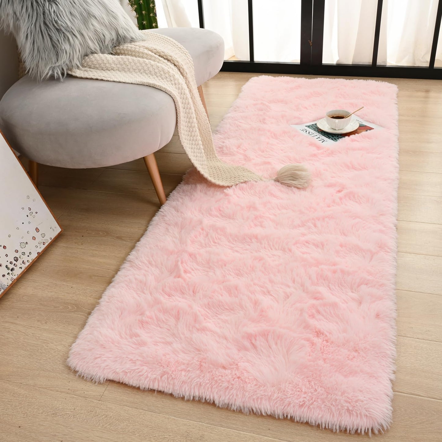 Terrug Pink Fluffy Runner Rug for Bedroom, 2x6 Ft Cute Shag Area Rugs for Hallway, Soft Machine Washable Plush Carpet with Non Slip Backing for Bathroom Bedside Kitchen Floor Decoration