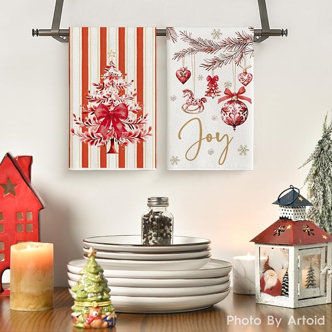 Artoid Mode Red Porcelain Ornaments Xmas Tree Christmas Kitchen Towels Dish Towels, 18x26 Inch Farmhouse Holiday Winter Decoration Cleaning Set of 4