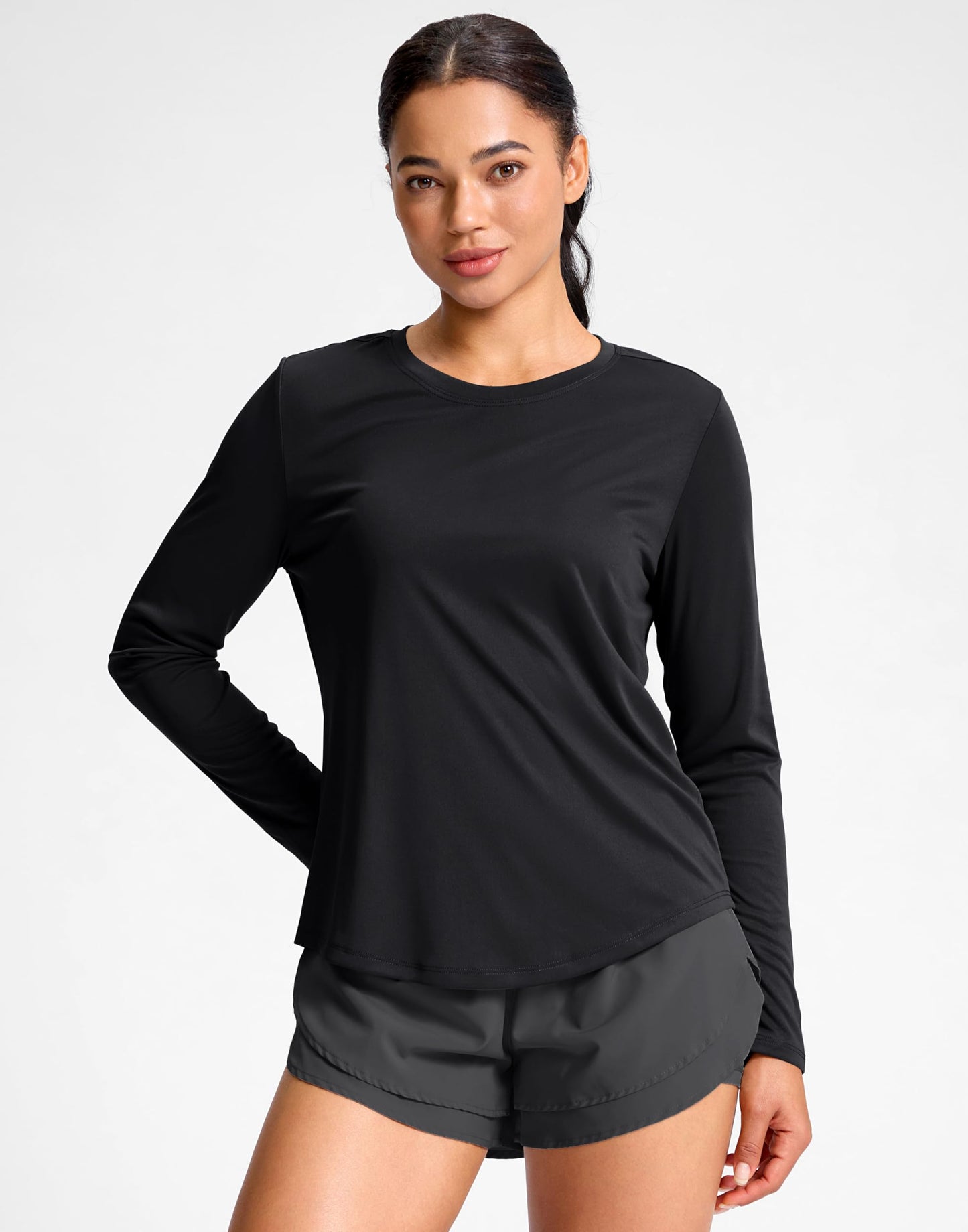 SANTINY Lightweight Long Sleeve Workout Tops for Women Breathable Yoga Gym Athletic Running Hiking Top UPF 50+ Sun Shirts (Black_M)