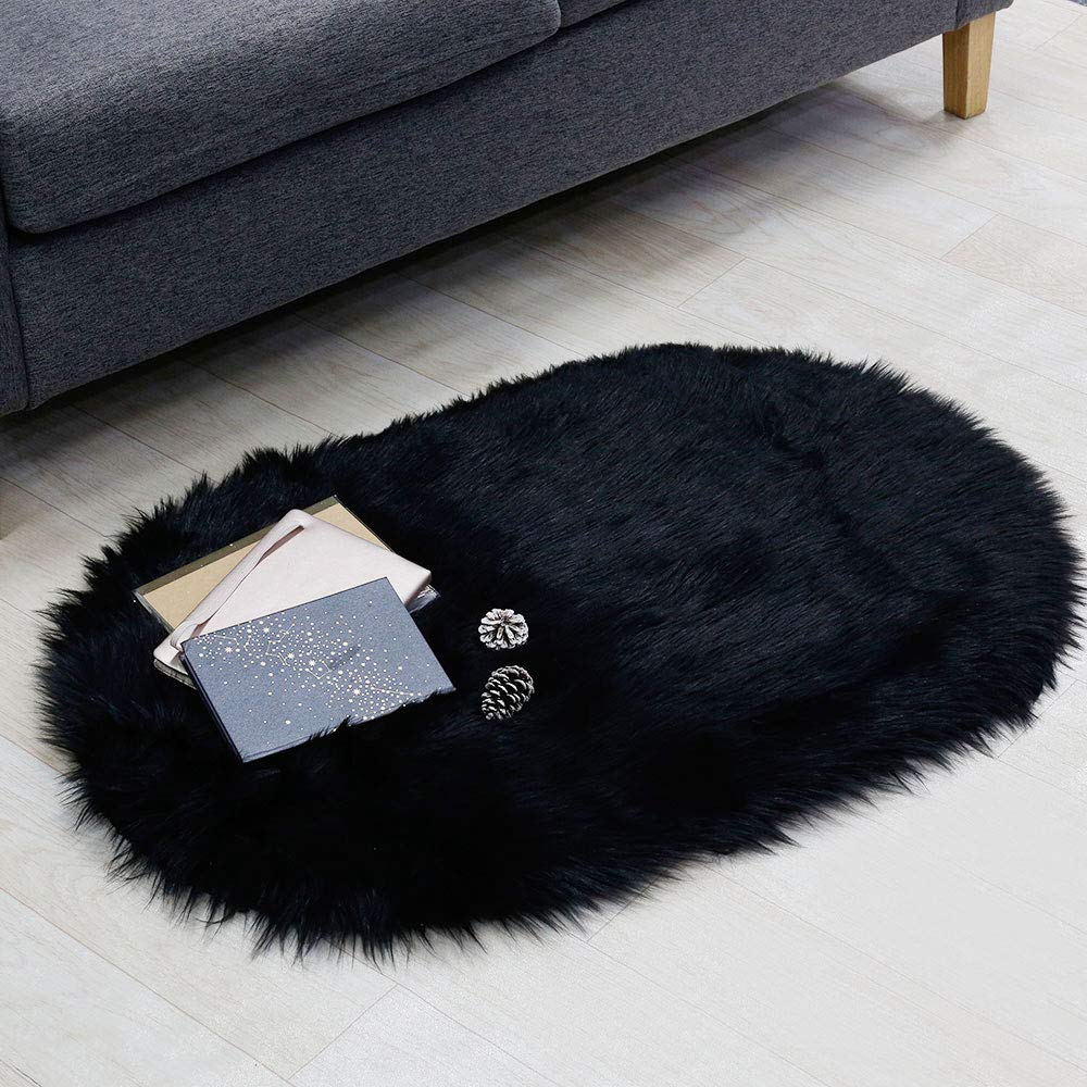 RosieLily Ultra Soft 2 x 3 Feet Faux Fur Rug, Fluffy Shaggy Area Rug Sheepskin Fur Rug, Black Fuzzy Rug Machine Washable Shag Rug, Nursery Decor Throw Rugs Carpet for Bedroom, Kids Room, Living Room