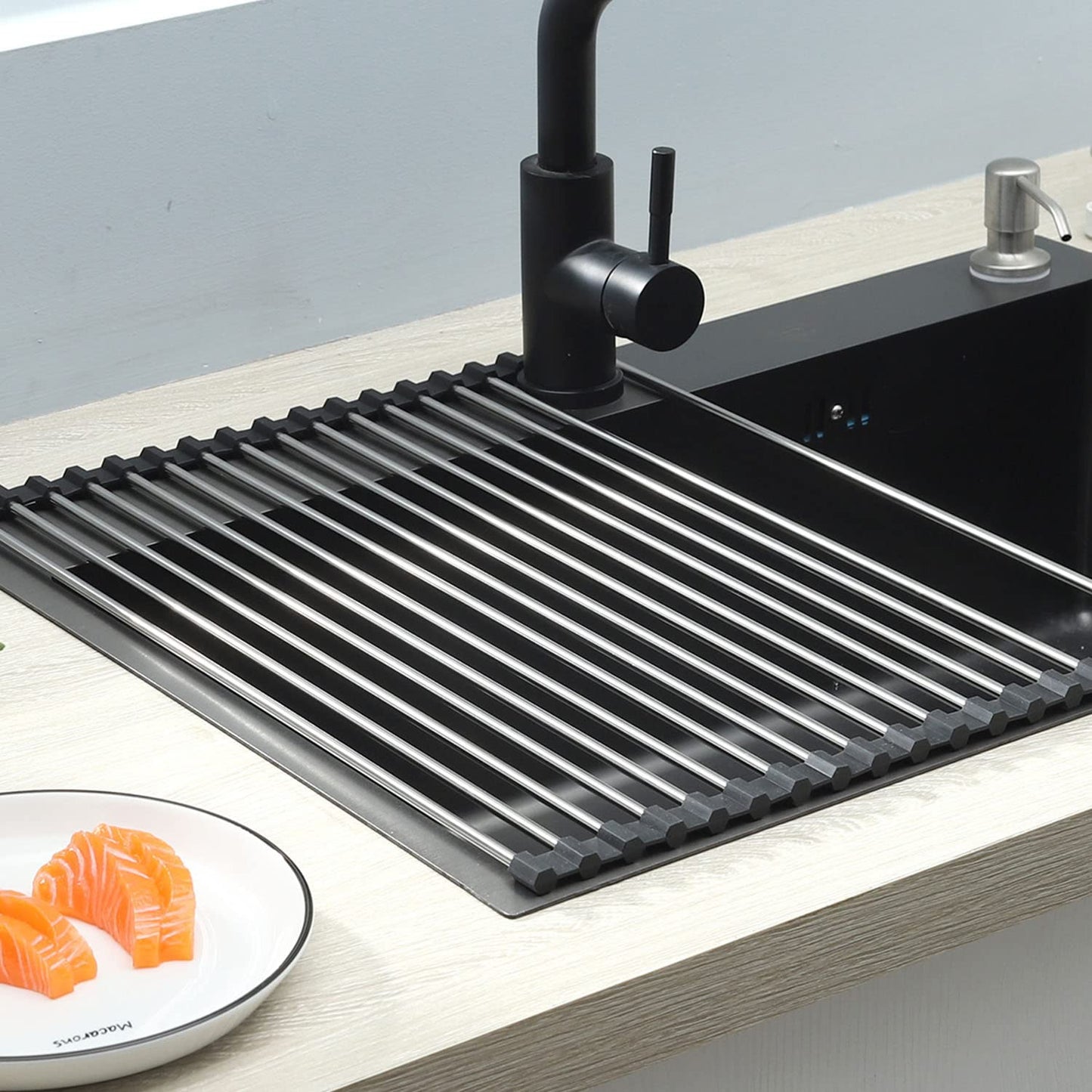 ViWaVee Dish Drainer Tableware, Foldable and Removable Dish Drainer Over The Sink, Drying Mat, Draining Rack Sink for Cups, Fruit, Vegetables, Super Kitchen Organiser (Black (43 x 35))