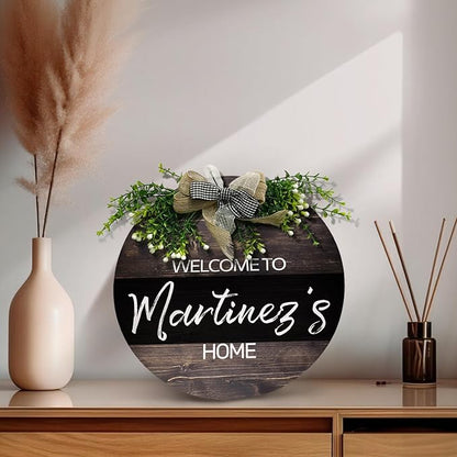 Personalized Welcome Sign for Front Door Wooden Custom Family Name Door Signs Customize Welcome to Our Home Sign with Names Customized Hanging Wreath Plaque Gift Outdoor Home Decor 12 Inch