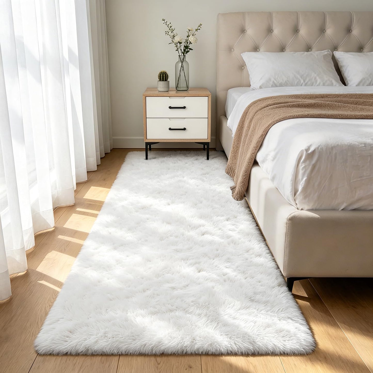 Shag Runner Rug for Bedroom Living Room 3x7 Upgrade Non-Slip Fluffy Soft Bedside Rugs,White Shaggy Carpet for Kids Girls Boys Dorm Nursery Home Decor Aesthetic