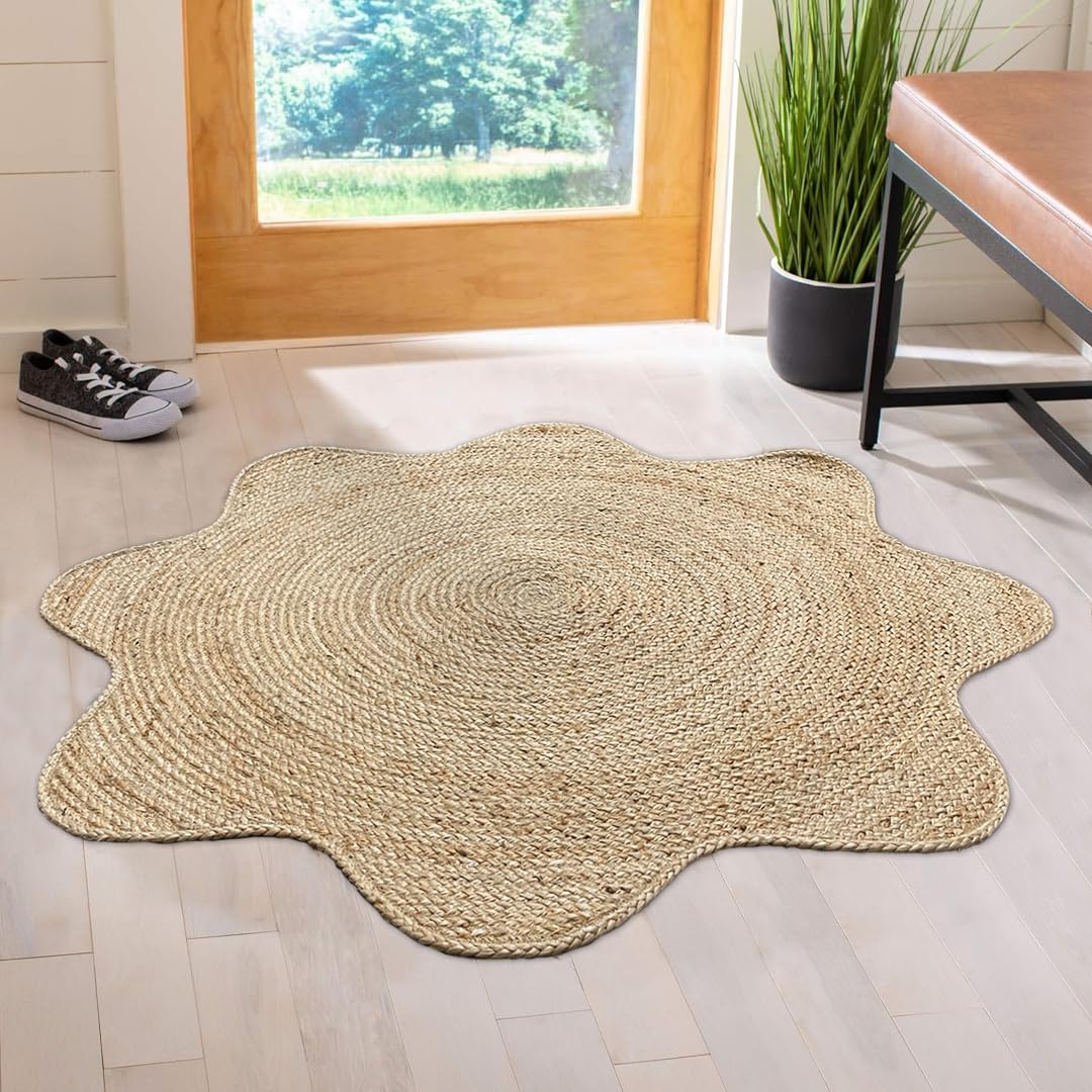 Chardin Home Hand Woven Natural Jute Braided Rug – 4x4 ft Scalloped rug| Rustic Boho Farmhouse Reversible Rug for Entryway, Front Door, Kitchen, Nursery, Dining Room, or Patio | Solid Natural jute Rug