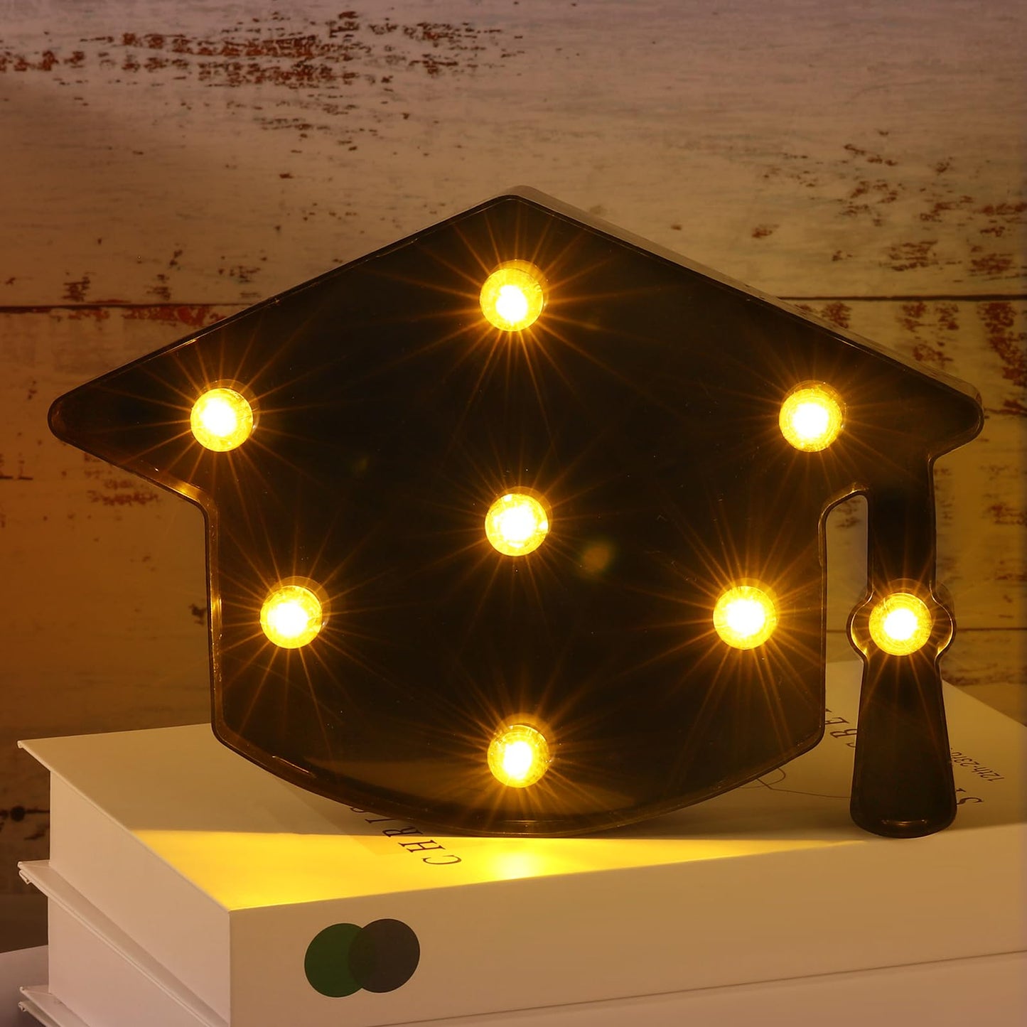 VIHOSE Grad Graduation Light up Signs Bachelor Cap Lights Table Decoration Battery Powered Grad Hat Gift for Graduation Home Bar Party Bedroom Tabletop Decoration