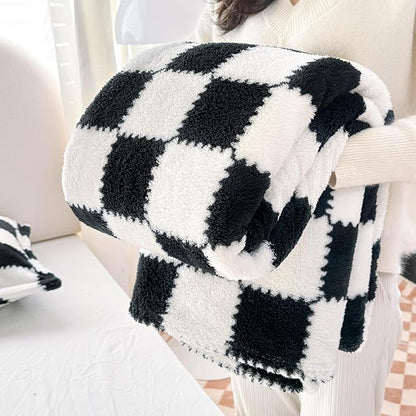 Ultra Soft Jacquard Shaggy Fleece Throw Blanket, Lightweight Warm and Plush, Cozy Couch and Travel Blanket, Multiple Colors and Sizes, Year Round Comfort