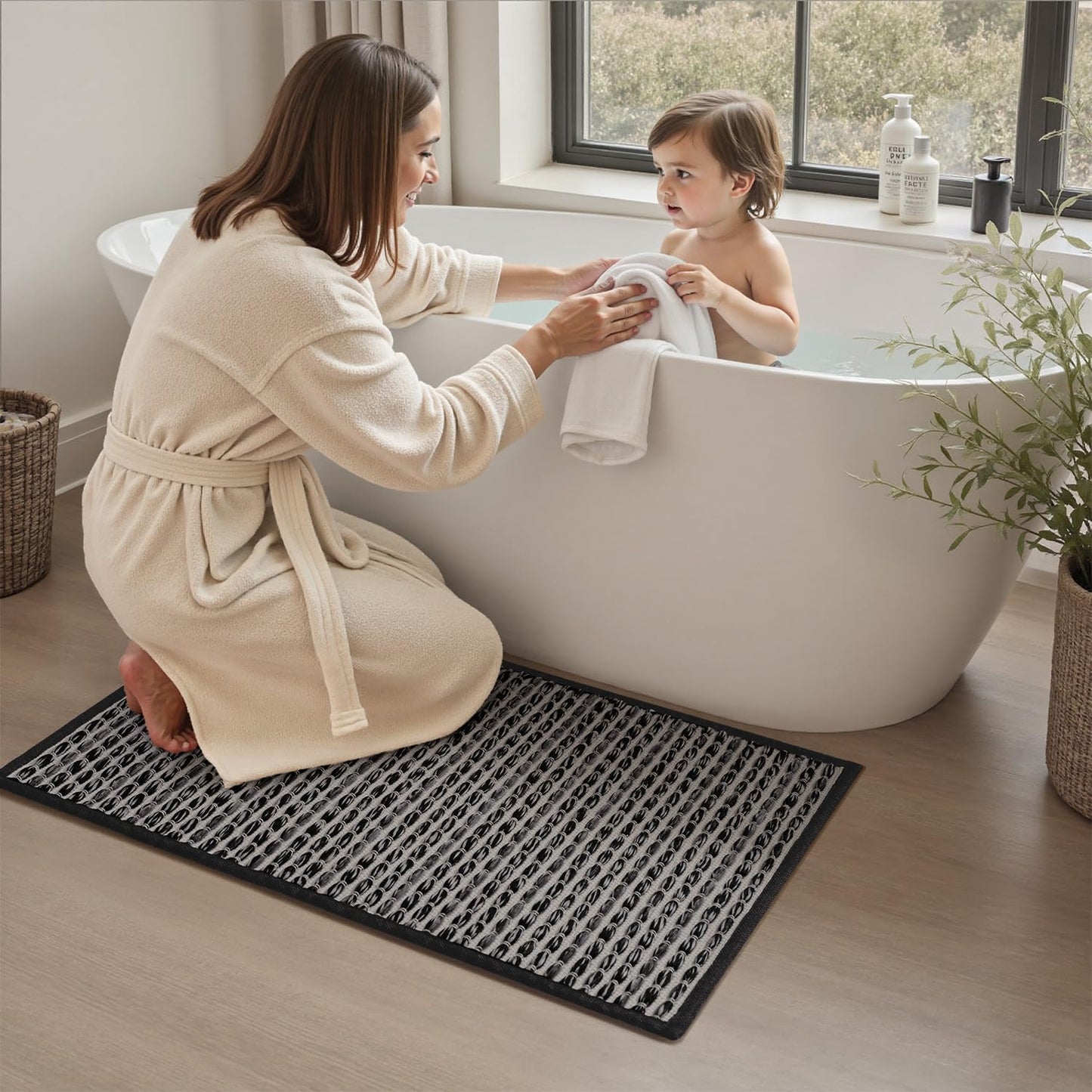 AMOAMI Unique Woven Bath Mat, Super Absorbent Non Slip Bath Mats for Bathroom Floor Textured Bathroom Mat Quick Dry Washable Bath Rug Boho Thin Rugs for Bathroom Beside Tub, 20" x 32", Black