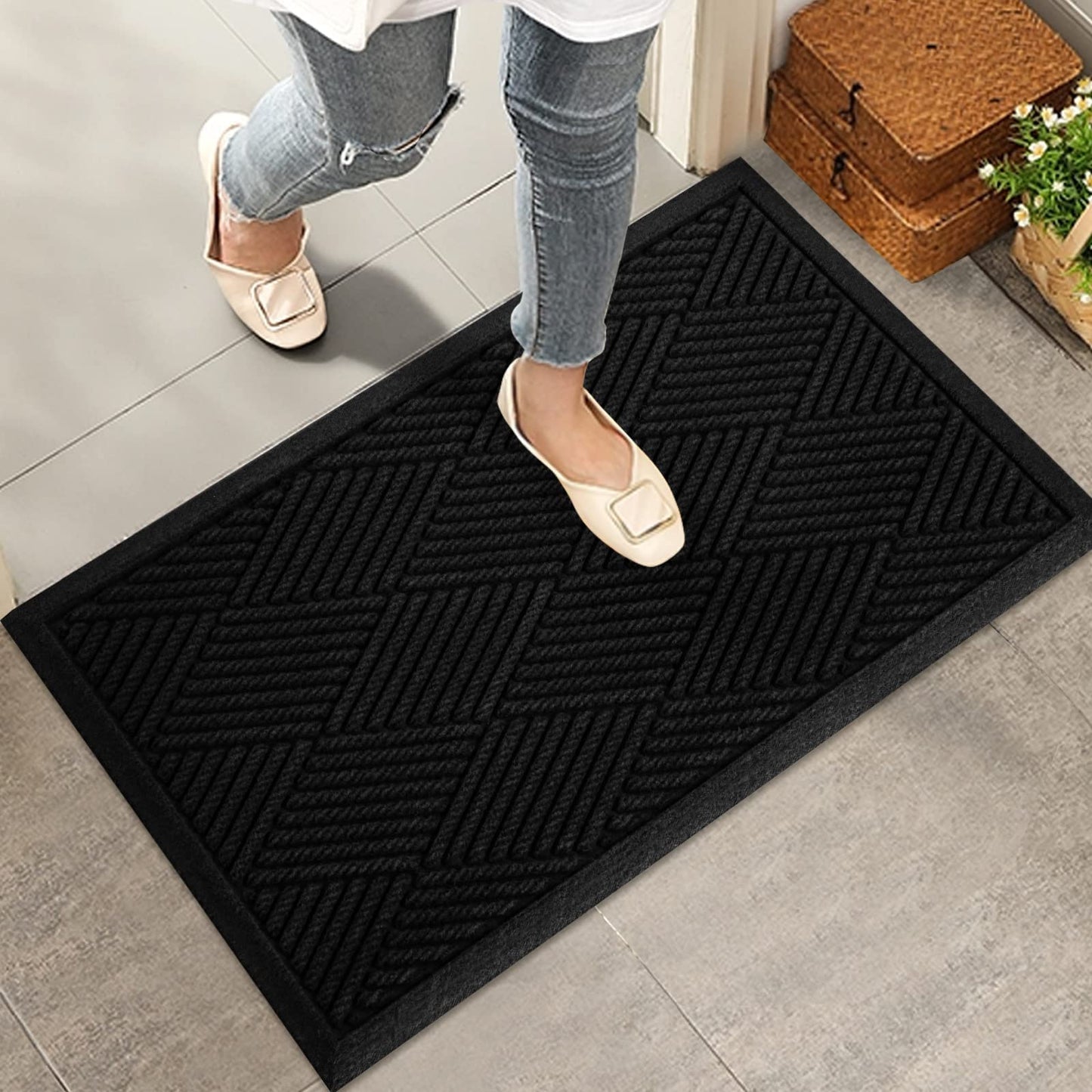 HIYARD Durable Front Door Mat, Absorbent Muddy Dirt Resist Welcome Door Mats Outdoor Indoor, Stain and Fade Resistant, Non-Slip Rubber Backing Low Profile Doormat for Entryway, 30×17, Black