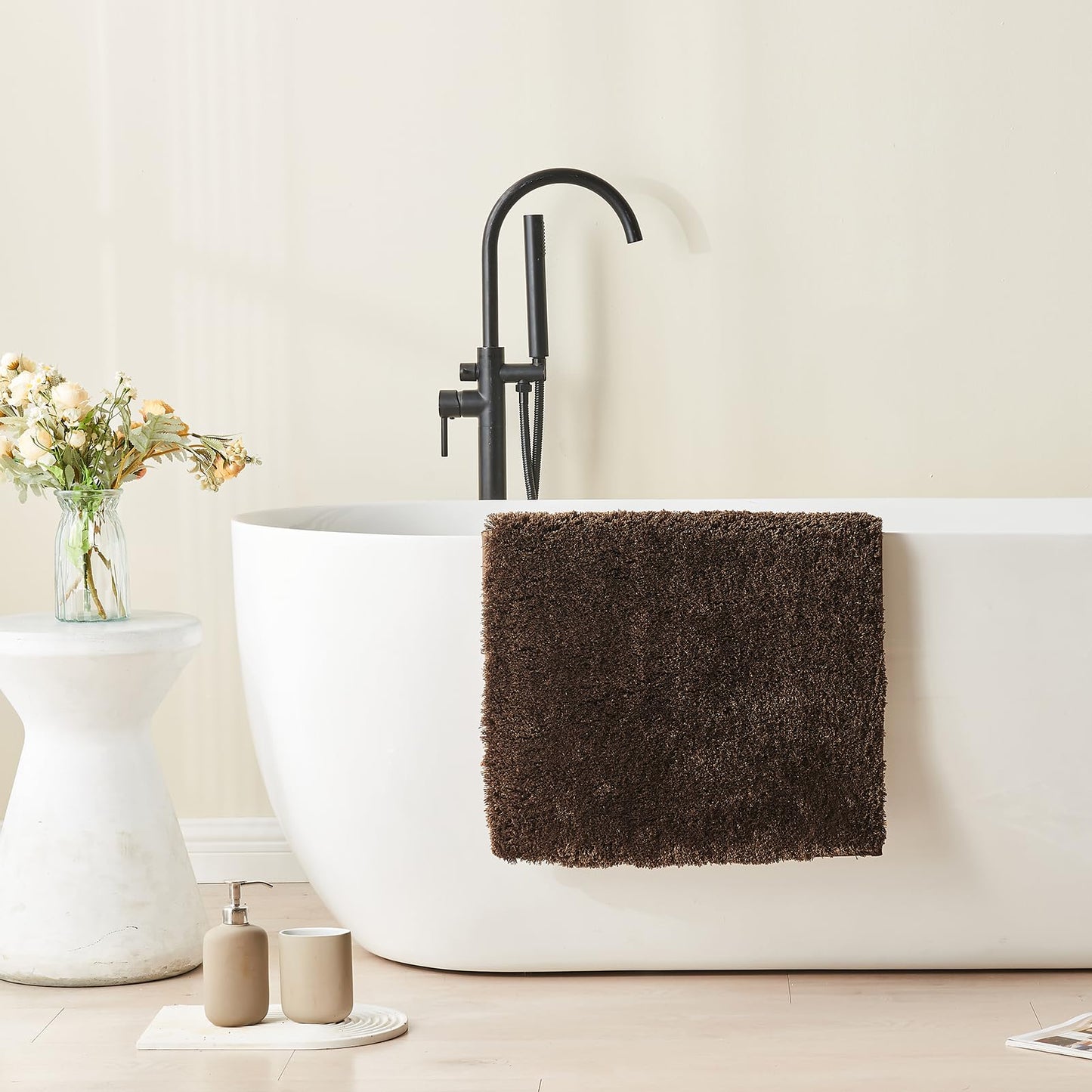 CozeCube Upgraded Shaggy Bath mat for Bathroom Non Slip 20" X 32", Super Soft Quick Dry Bath Rugs, Fluffy Plush Bathroom Rugs Machine Washable, Dark Brown