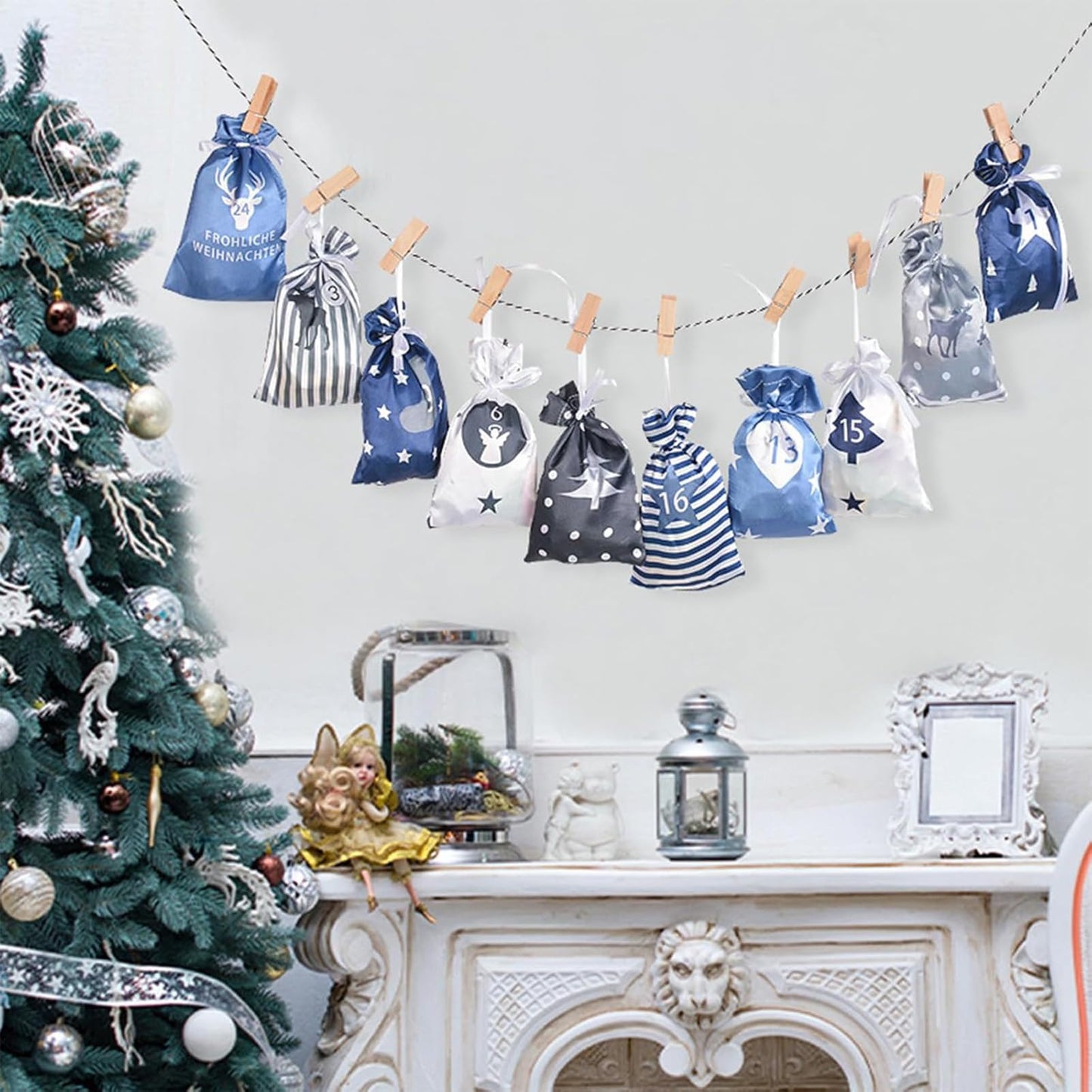 24 Pcs Christmas Drawstring Gift Wrap Bags Reusable Advent Calendar Bags Cute Xmas Candy Toys Goody Treat Bag Pocket for Holiday Weedings Birthdays Party Favor Home Storage Gift Bag