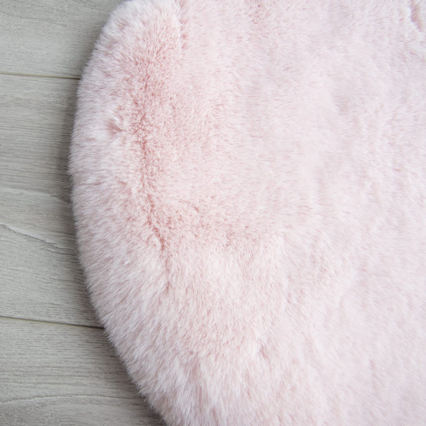 ORINOVA Pink Fuzzy Washable Furry Area Rugs for Living Room Faux Rabbit Fur Nursery Rug for Bedroom 2x4 Runner Rug
