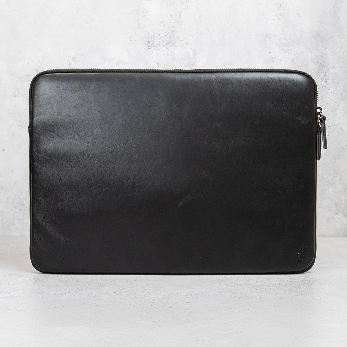 Casemade Real Leather Laptop Case/Zipped Folio Bag with Inner Pocket & Wool Lining Compatible with Apple MacBook, HP, Dell, Asus, Levovo (14 Inch - Black)