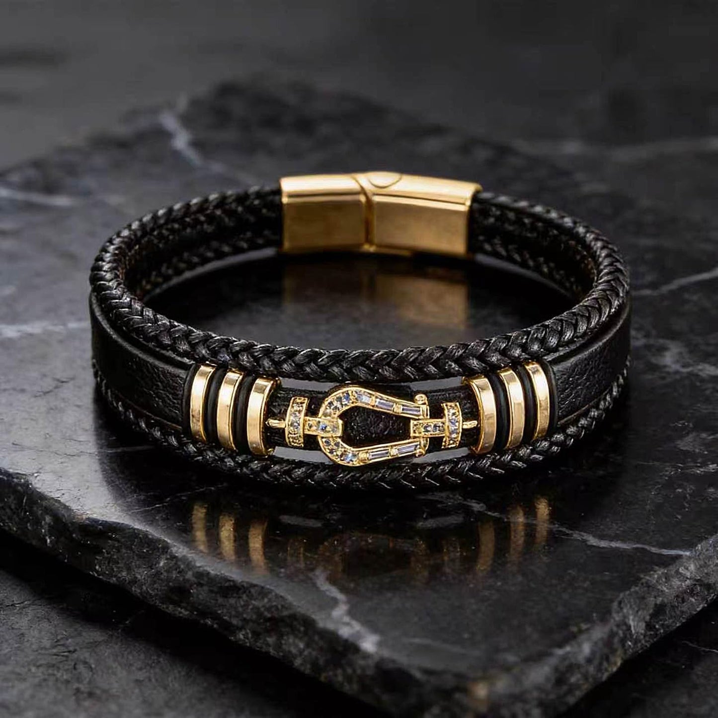 Kim Carrey Italian Handmade Genuine Leather Bracelets for Men Stainless Steel Clip, Men's Casual Genuine Multi-layer Cuff Bracelet, Bracelet Gift for Real Men (Horseshoe)
