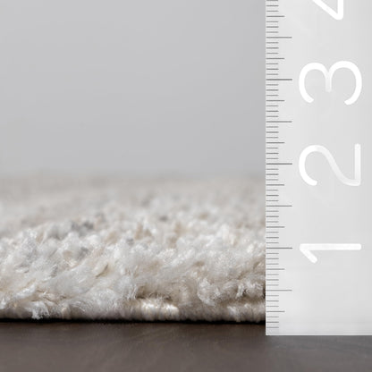 nuLOOM Brooke Shag Tasseled Area Rug - 7x9 Shag Area Rug Casual Ivory Rugs for Living Room Bedroom Dining Room Nursery