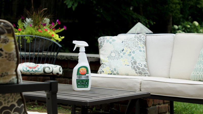 303 Products Fabric Guard, Water Repellent Spray for Outdoor Fabrics – Protects Upholstery, Cushions & Canvas, Stain Protection, Sunbrella Recommended, 16 oz