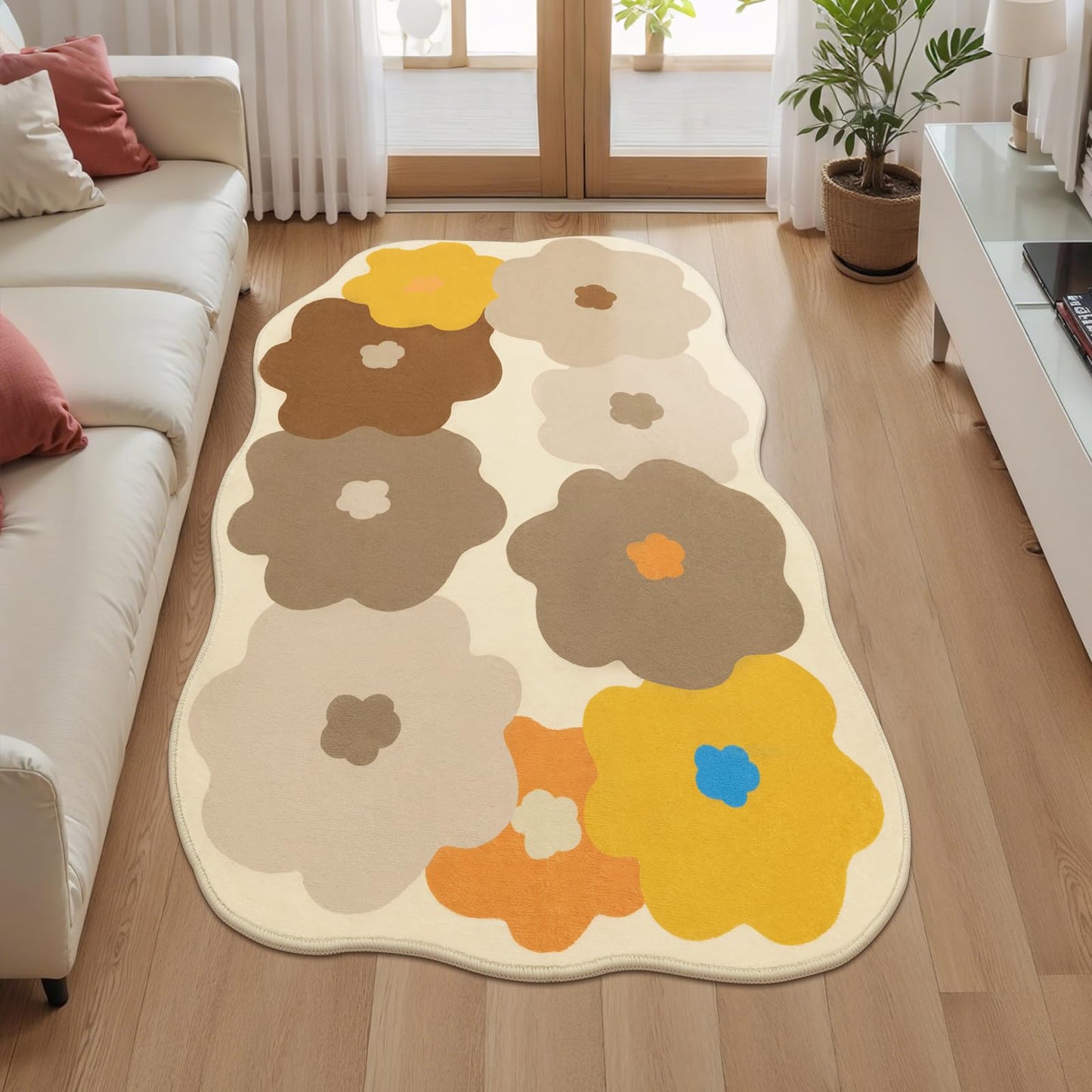 Floral Cute Rug 3x5 Irregular Scalloped Rug Beige Flower Shaped Indoor Mat Bedroom Floor Carpet Non Slip Washable Area Rug for Kids Room Playroom Living Room Entryway