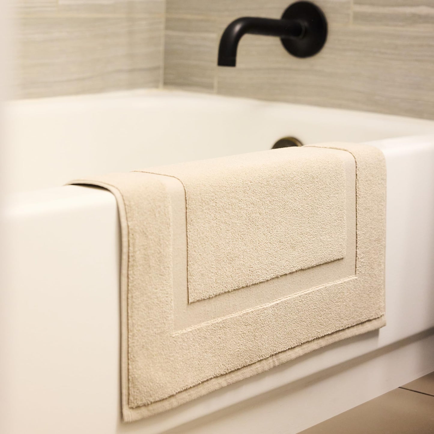 Preston Lane Douro Bath Mat – 100% Cotton, Plush & Absorbent Quick-Dry Bathroom Rug – Hotel-Quality Floor Mat for Shower or Tub, Made in Portugal, Clay