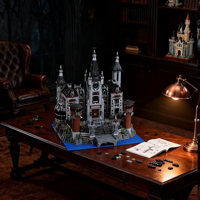 Haunted Asylum Madhouse Building Blocks - MOC Horror Castle Modular Medieval Castle Architecture Set Home Office Decor and Creative Gift for Adults in Halloween(6755pcs)