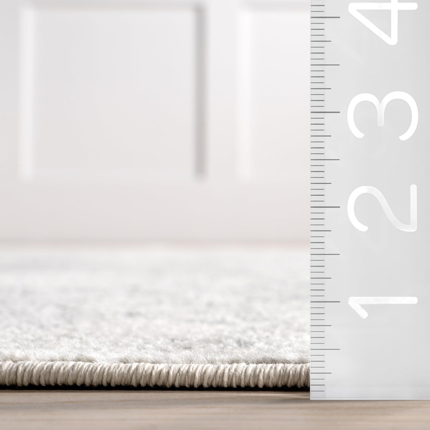 nuLOOM Odell Faded Vintage Area Rug, 4' x 6', Ivory, Rectangular, 0.47" Thick
