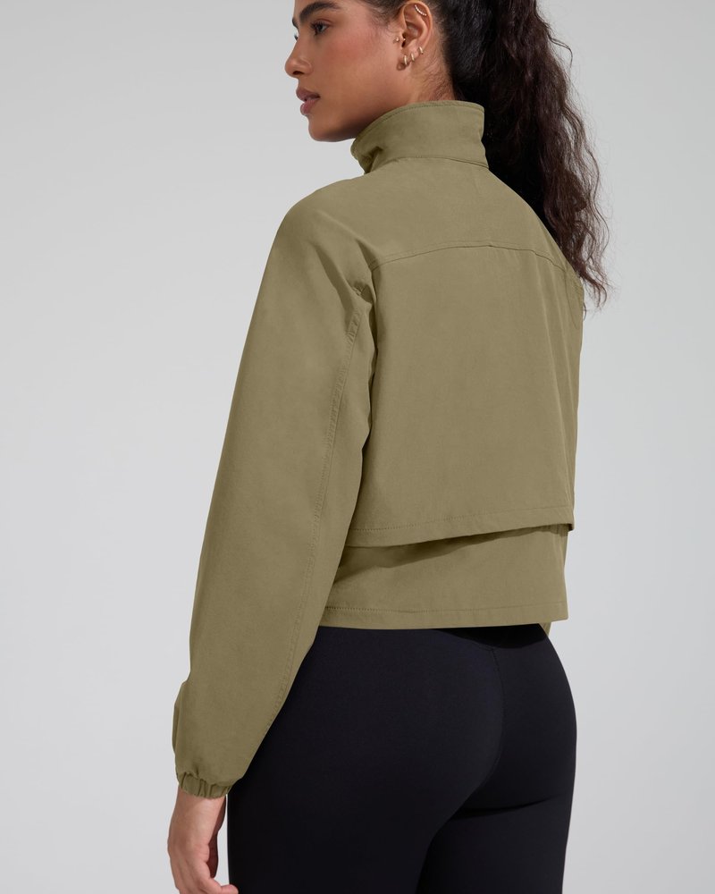 YIPINK Workout Jackets for Women Lightweight Running Jackets Full Zip Yoga Athletic Clothes Slim Fit with Pockets