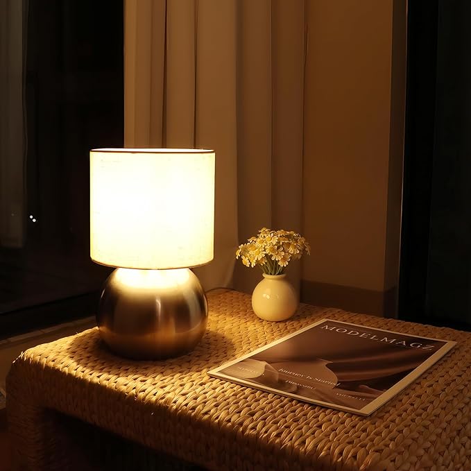 Modern Small Table Lamp Set of 2, Minimalist Nightstand Bedside Lamps with One-Button Inline Switch, 10.4 Inch Desk Light for Bedroom, Living Room,Including Light Bulb（Golden）