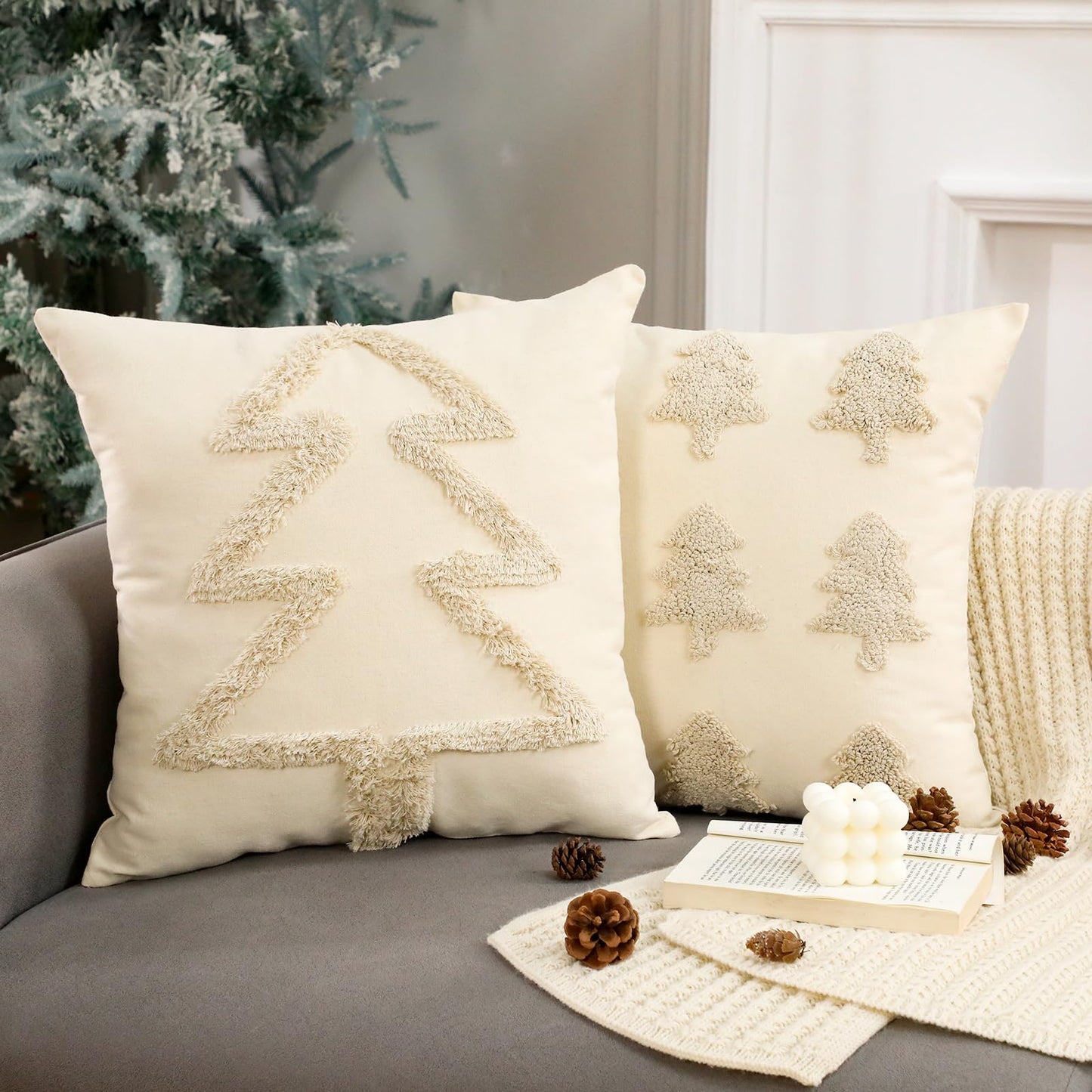 Beeveer 2 Pcs Beige Christmas Pillow Covers 18 x 18 Inch Decorative Boho Farmhouse Pillowcase White Tufted Tree Christmas Pillow Cases for Couch Sofa Holiday Bedroom Living Room Home Present
