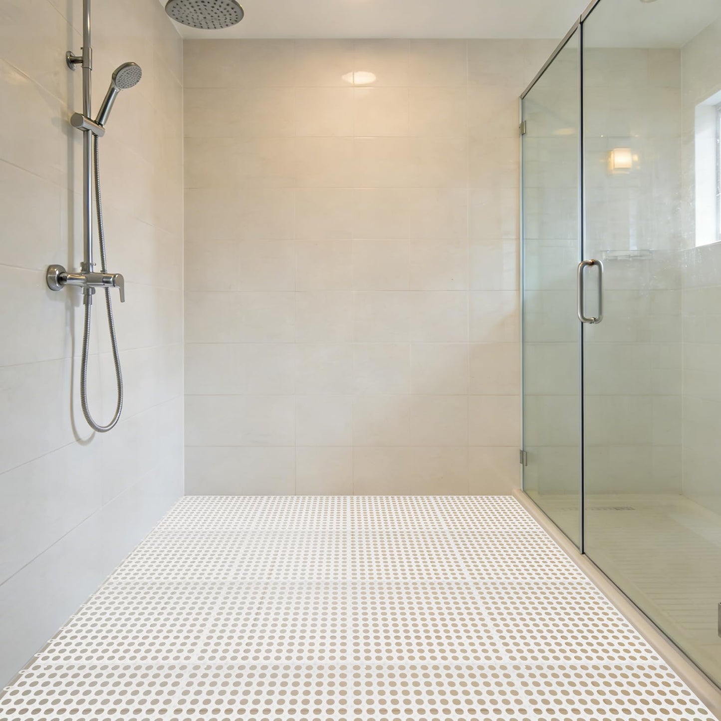 30 Pack 11.8” x 11.8” Interlocking Floor Tiles Bulk White Drainage Pool Flooring Mats Swimming Pool Non Slip Splicing Waterproof Splash Matting Mesh Doormat Modular Interlocking Water Drain 3x10 ft