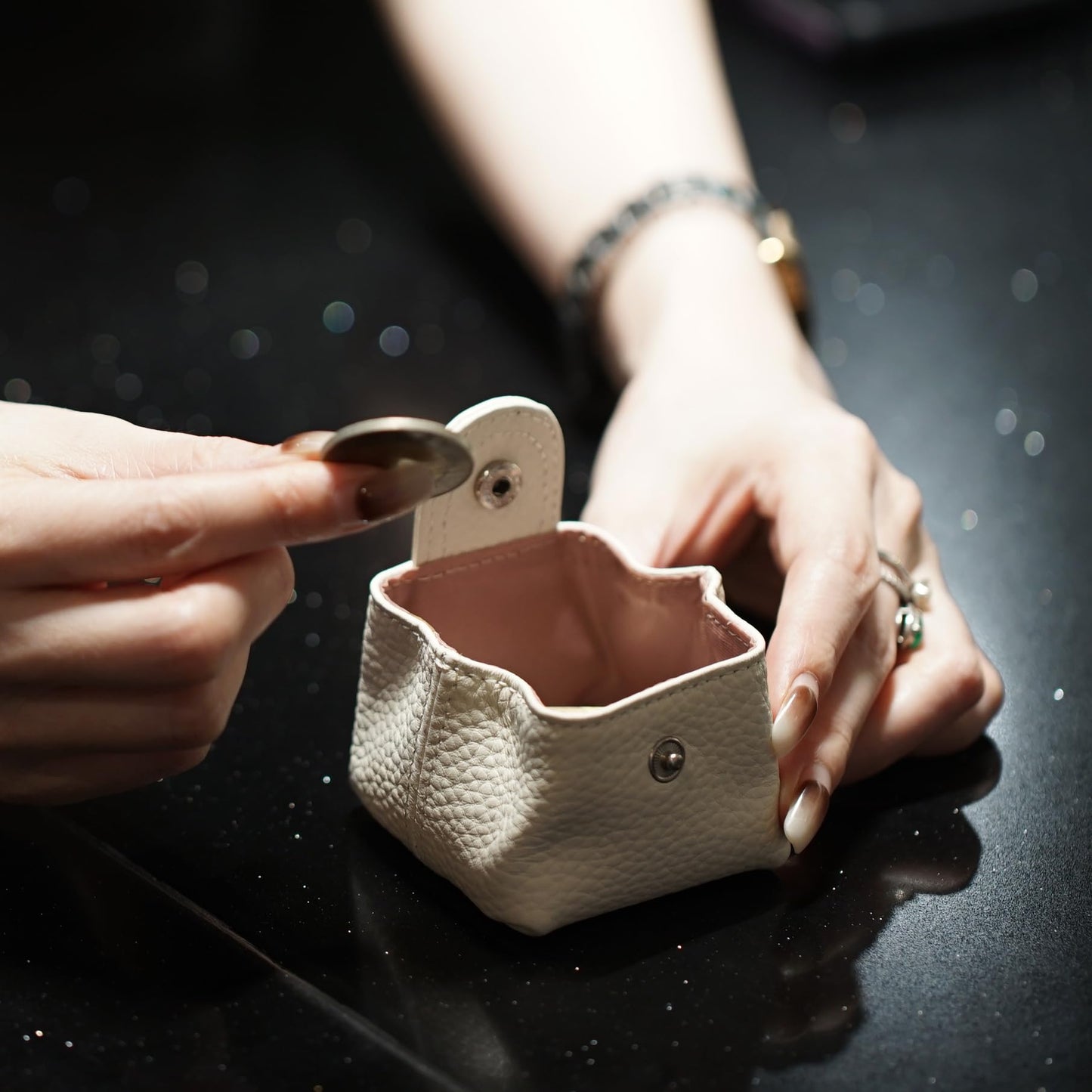 Cockatoo Genuine Leather Coin Pouch Change Holder, Mini Snap Pocket Wallet for Men Women (Ercu, Small)