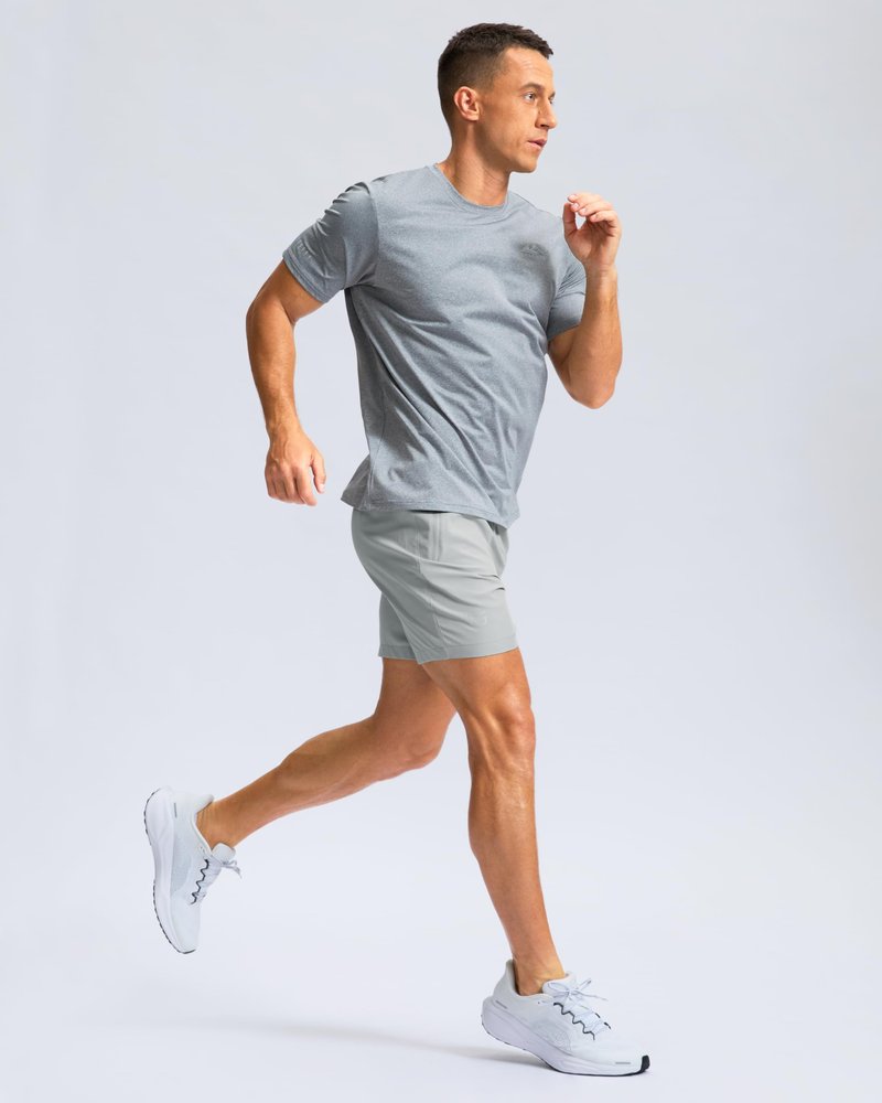 G Gradual Men's Athletic Running Shorts with Zipper Pockets Quick Dry 7"/ 5"/ 9" Workout Gym Shorts for Basketball Hiking(Platinum Grey,5L-New)